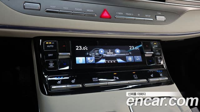 Hyundai The / новый New Grandeur IG Le Blanc, 2022 16