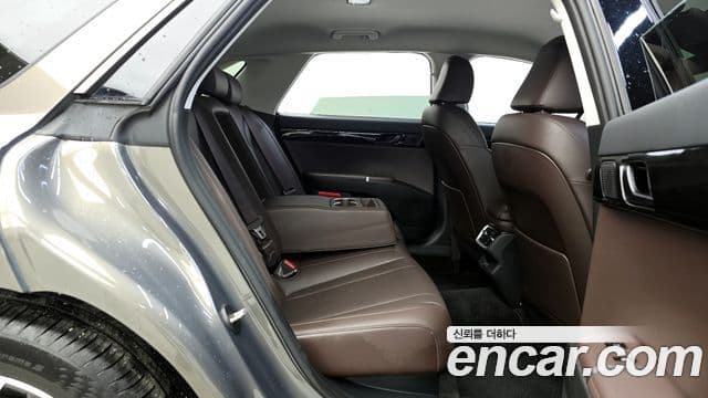 Hyundai Grandeur (GN7) Premium, 2023 12