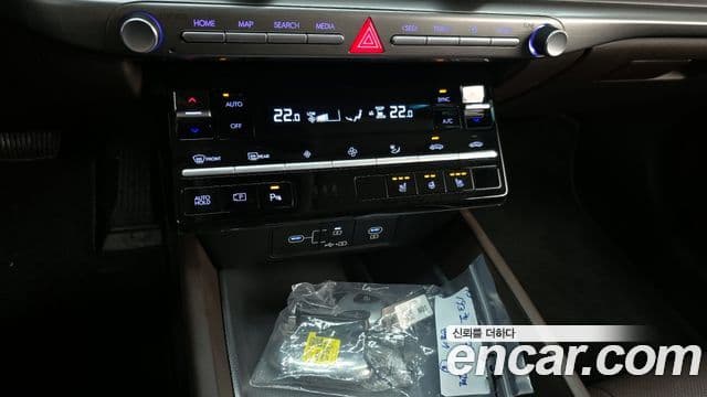 Hyundai Grandeur (GN7) Premium, 2023 16