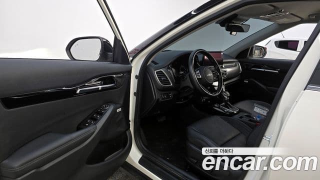 Kia Seltos Signature, 2023 11