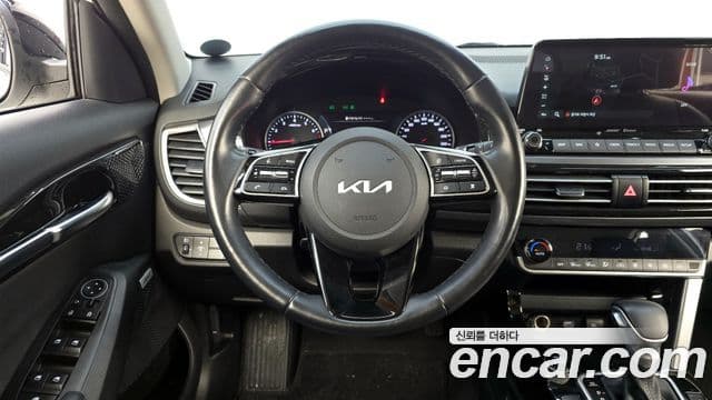 Kia Seltos Signature, 2023 13