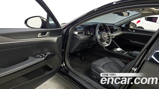 Kia K5 3세대 Prestige, 2022 11