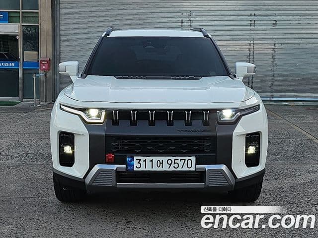 KG모빌리티(SsangYong) Torres T7, 2023 3