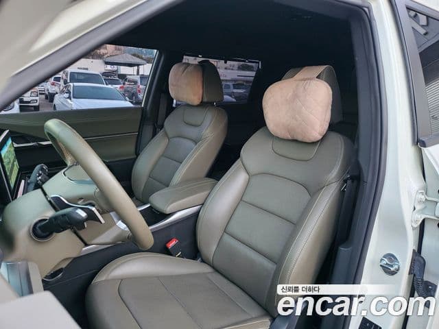 KG모빌리티(SsangYong) Torres T7, 2023 13