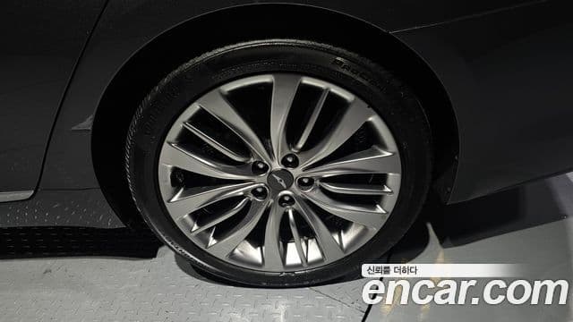 Genesis G80 Premium Luxury, 2018 все фото