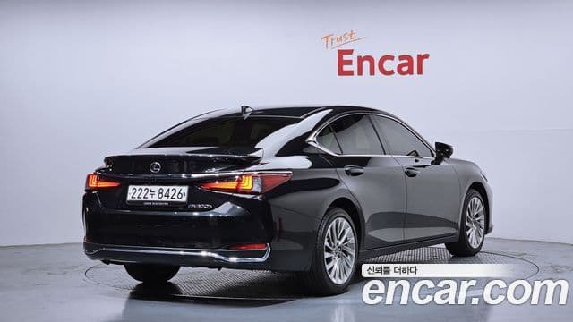 Lexus ES300h 7세대 Luxury Plus, 2023 2