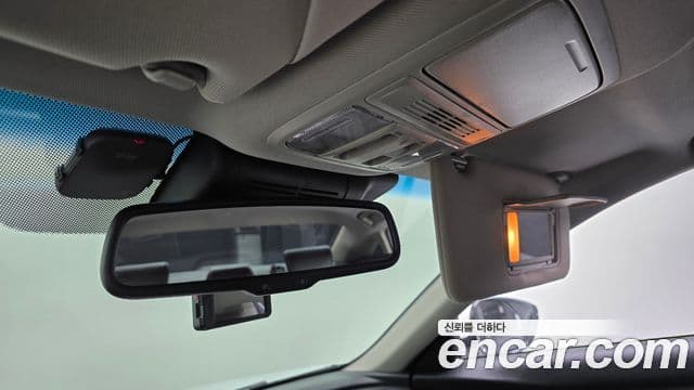 Honda Accord 10세대 2.0 гибрид Туринг (Touring), 2018 16