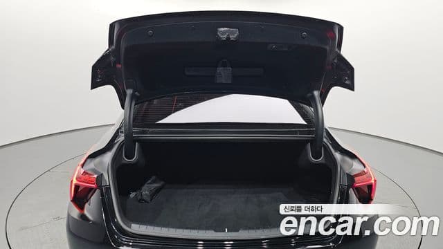 Kia K8 Standard(арендный автомобиль), 2022 20