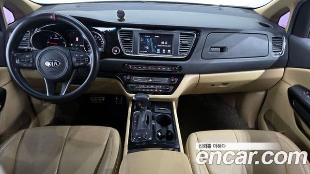 Kia All New Carnival Noblesse, 2017 7