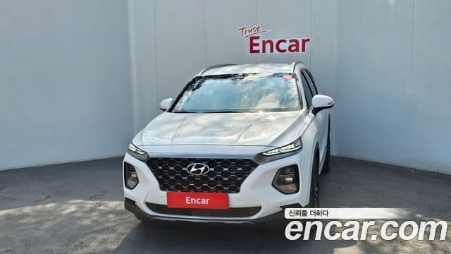 Hyundai Santa Fe TM Exclusive Special, 2019 3
