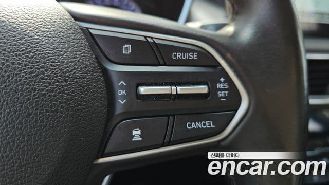 Hyundai Santa Fe TM Exclusive Special, 2019 17