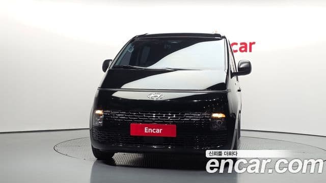 Hyundai Staria Smart, 2022 3