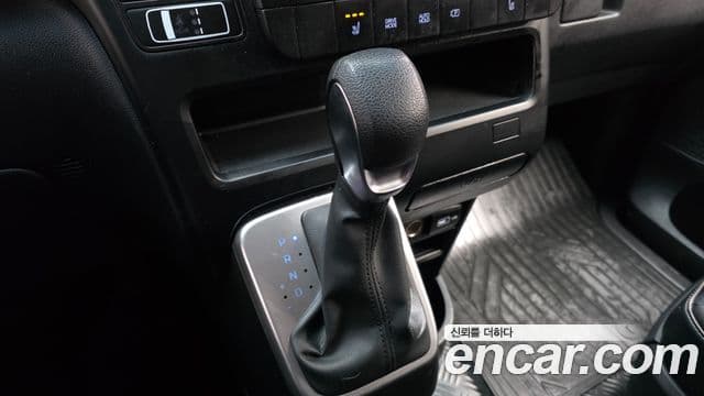 Hyundai Staria Smart, 2022 9