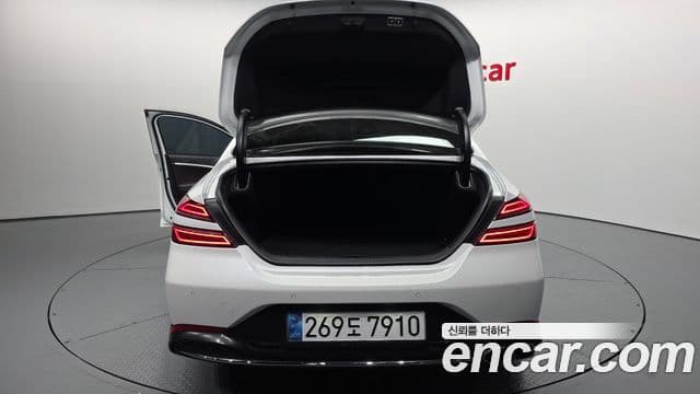 Genesis The / новый New G70, 2022 20