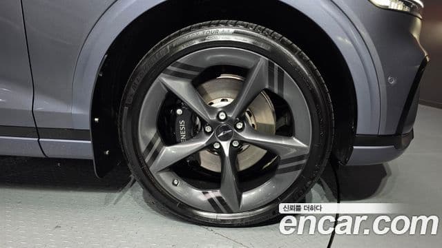 Genesis GV70, 2025 все фото