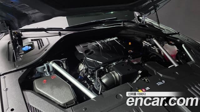 Genesis GV70, 2025 6