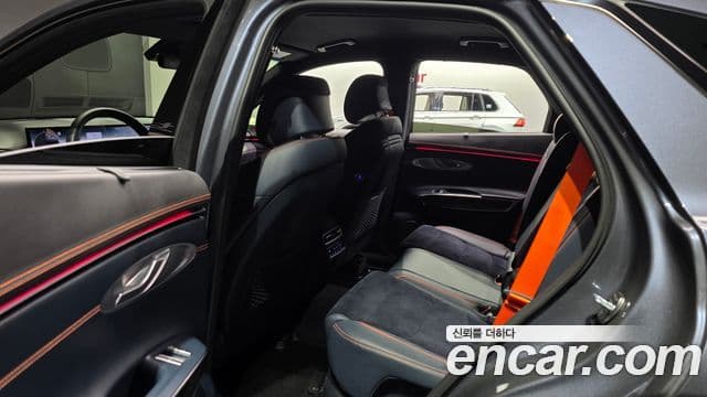 Genesis GV70, 2025 12