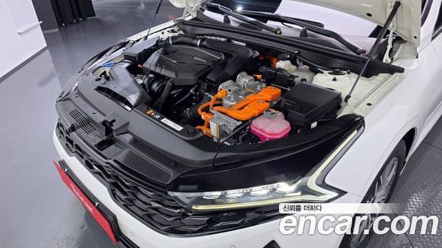 Kia K5 гибрид 3세대 Prestige, 2022 6