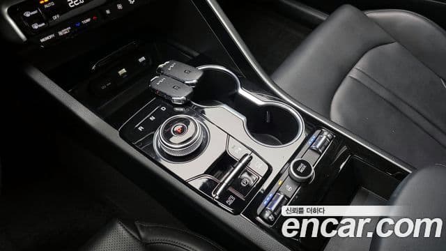 Kia K5 гибрид 3세대 Prestige, 2022 9