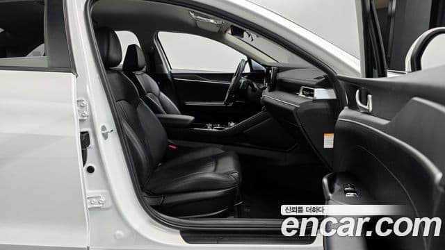 Kia K5 гибрид 3세대 Prestige, 2022 10