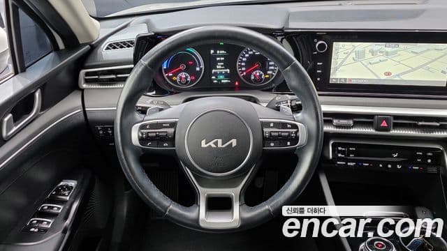 Kia K5 гибрид 3세대 Prestige, 2022 14
