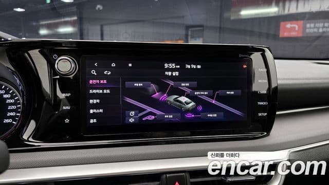 Kia K5 гибрид 3세대 Prestige, 2022 17