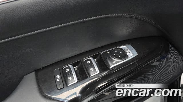 Kia K5 гибрид 3세대 Noblesse, 2023 18