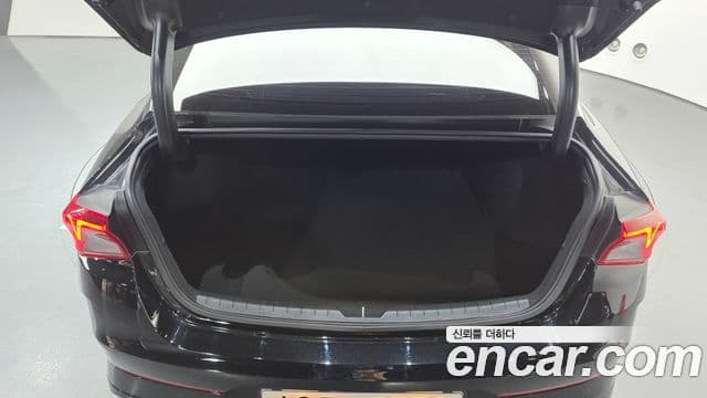 Kia K5 гибрид 3세대 Noblesse, 2023 20