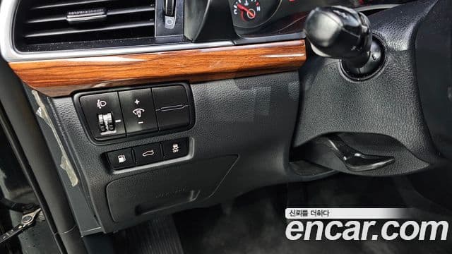 Kia All New K7 Prestige, 2016 12