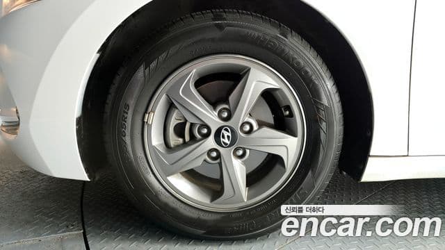 Hyundai Avante AD 1.6 GDI Smart, 2016 все фото