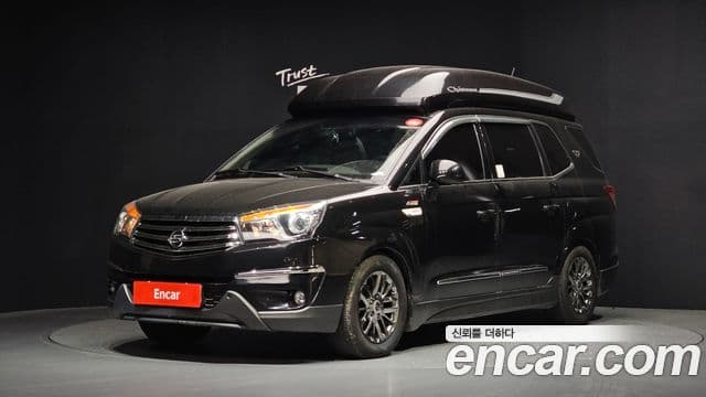 KG모빌리티(SsangYong) Korando 투리스모 4WD Chateau 11인승, 2014 3