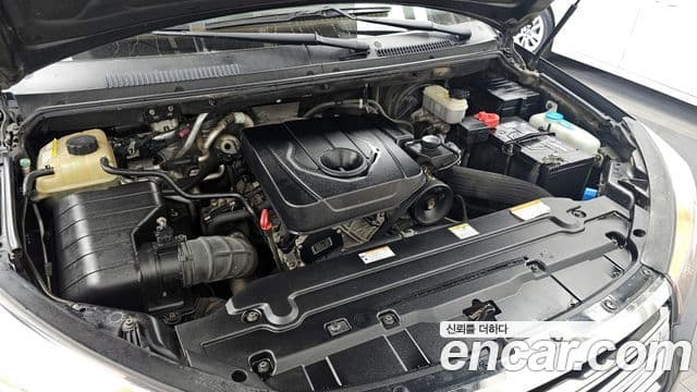 KG모빌리티(SsangYong) Korando 투리스모 4WD Chateau 11인승, 2014 6