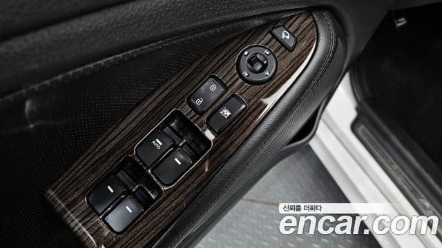 Kia K5 Prestige, 2013 14