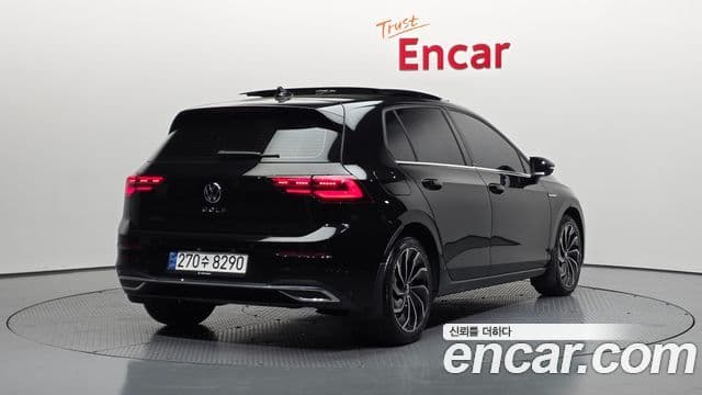 Volkswagen Гольф 8세대 Prestige, 2024 2