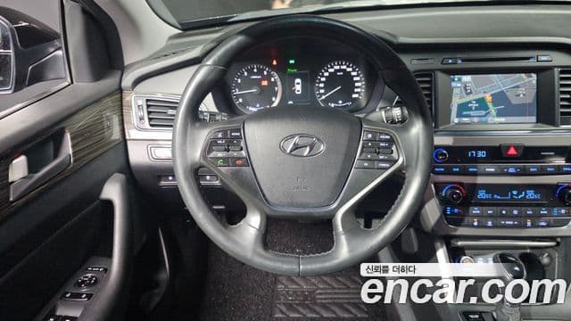 Hyundai LF Sonata 2.0 Smart, 2015 14