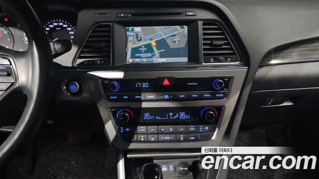 Hyundai LF Sonata 2.0 Smart, 2015 15