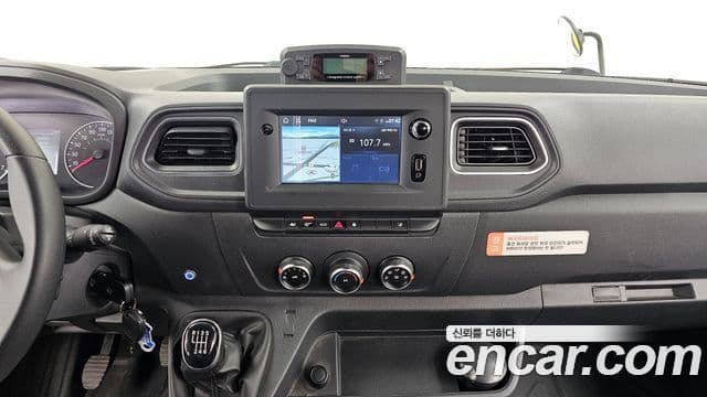 Renault Korea(Samsung) Master 20인승, 2020 14