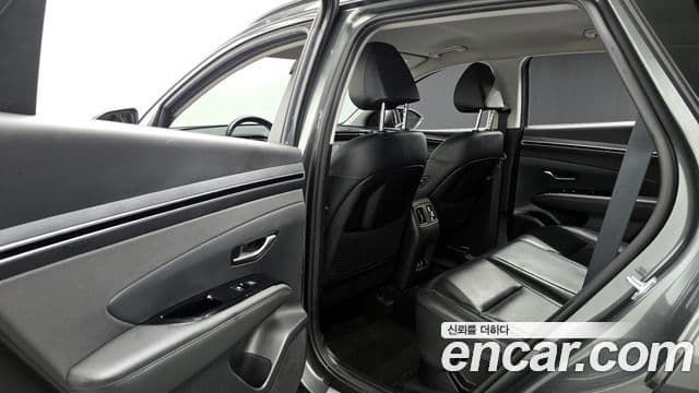 Hyundai Tucson гибрид (NX4) Inspiration 2WD, 2022 18