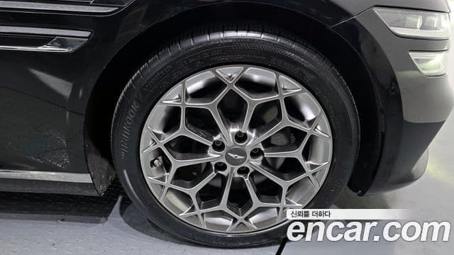 Genesis G80 (RG3) бензин 2.5 турбо AWD, 2021 все фото