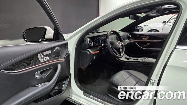 Mercedes-Benz E-класс W213 Exclusive, 2022 11
