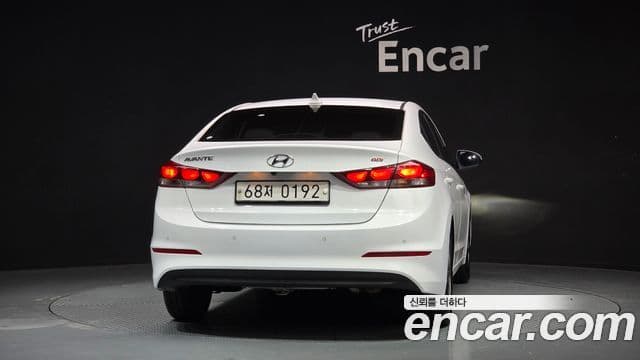 Hyundai Avante AD 1.6 GDI Smart, 2017 4