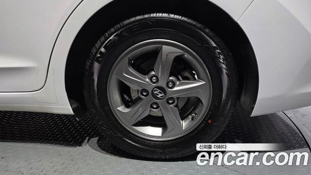 Hyundai Avante AD 1.6 GDI Smart, 2017 все фото