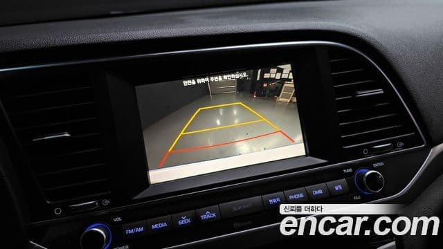 Hyundai Avante AD 1.6 GDI Smart, 2017 16