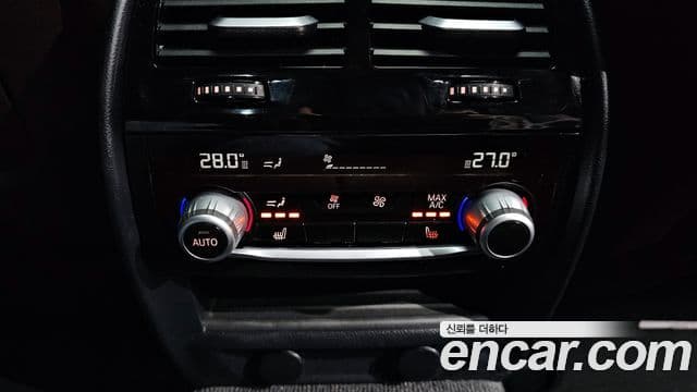 BMW 5시리즈 (G30) 530i M Sport Plus, 2017 19