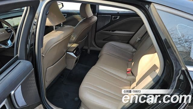 Kia K8 гибрид Noblesse, 2022 12