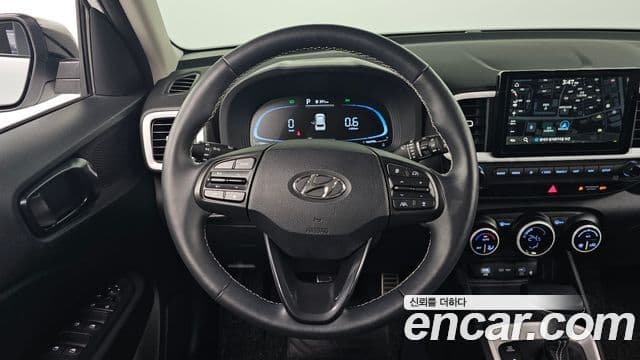 Hyundai Venue 1.6 Flux, 2023 13