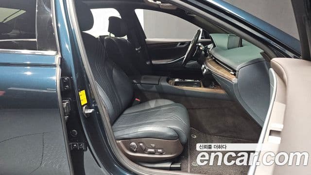 Genesis G80 (RG3) бензин 3.5 турбо AWD, 2022 10