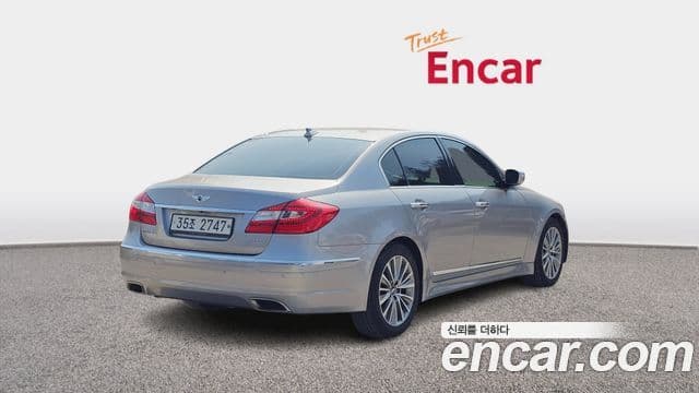 Hyundai Genesis Special, 2013 2