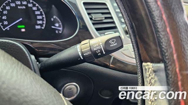 Hyundai Genesis Special, 2013 16