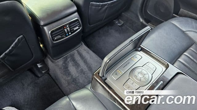 Hyundai Genesis Special, 2013 20